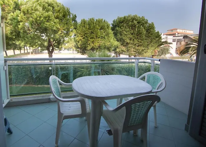 Mediterraneo Апартаменты *